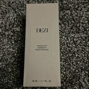 NEW | DEZI overnight masque